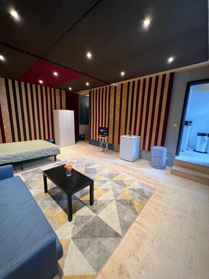 Newly Built Large Garden Ensuite Guest Studio Borehamwood Eksteriør bilde