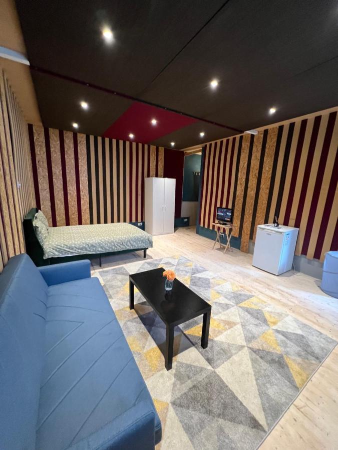 Newly Built Large Garden Ensuite Guest Studio Borehamwood Eksteriør bilde